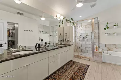 7240 N Dreamy Draw Drive #102, Phoenix, AZ 85020 - Photo 26