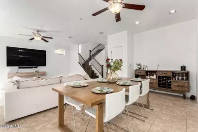 4083 E Cherry Hills Drive, Chandler, AZ 85249 - Photo 8