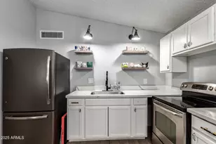 3646 N 67th Ave, Phoenix, AZ 85033 - Photo 6