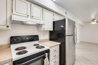 13222 N 99th Drive, Sun City, AZ 85351 - Photo 4