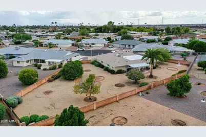 11114 W Peace Court, Sun City, AZ 85351 - Photo 46