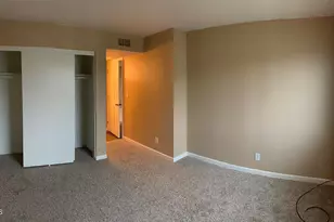 2217 E Cactus Rd, Phoenix, AZ 85022 - Photo 14