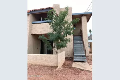 2217 E Cactus Road #Unit 4, Phoenix, AZ 85022 - Photo 2
