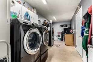 9517 W Indian Hills Dr, Sun City, AZ 85351 - Photo 26