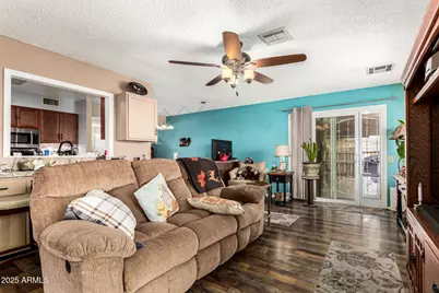 9517 W Indian Hills Drive, Sun City, AZ 85351 - Photo 10