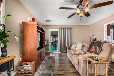 9517 W Indian Hills Drive, Sun City, AZ 85351 - Photo 8