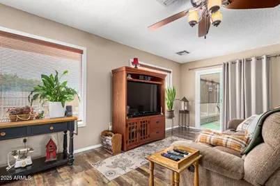9517 W Indian Hills Drive, Sun City, AZ 85351 - Photo 6