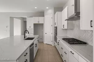 25271 N 171st Ln, Surprise, AZ 85387 - Photo 16