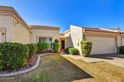 9727 W Kerry Lane, Peoria, AZ 85382 - Photo 1