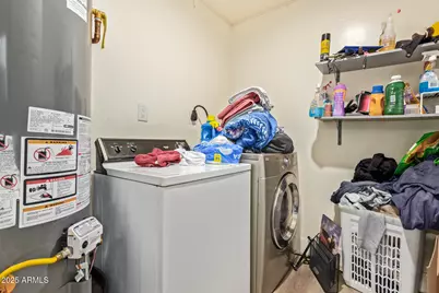 231 W Desert Drive, Phoenix, AZ 85041 - Photo 24