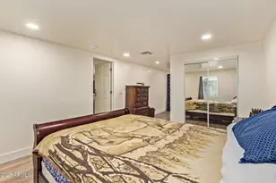 231 W Desert Dr, Phoenix, AZ 85041 - Photo 12