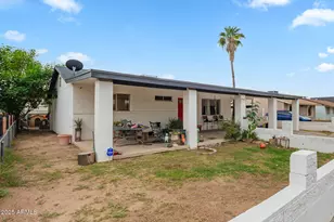 231 W Desert Dr, Phoenix, AZ 85041 - Photo 2