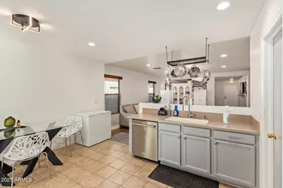 14476 N 158th Lane, Surprise, AZ 85379 - Photo 18