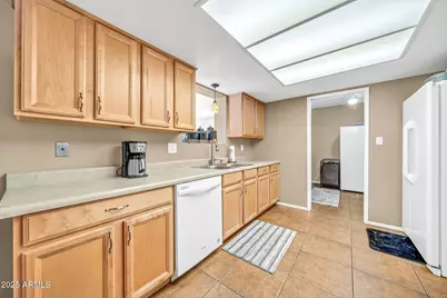 9653 W Purdue Avenue, Peoria, AZ 85345 - Photo 18
