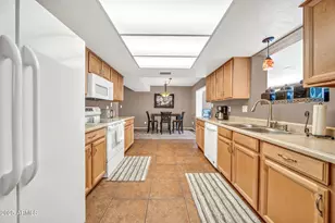 9653 W Purdue Ave, Peoria, AZ 85345 - Photo 16