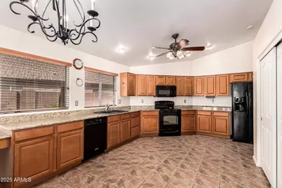 4209 W Wahalla Lane, Glendale, AZ 85308 - Photo 14