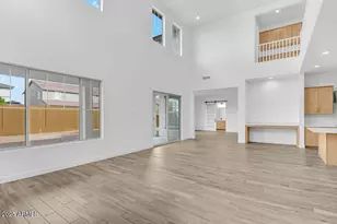 8332 W Solano Dr, Glendale, AZ 85305 - Photo 14