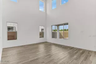 8332 W Solano Dr, Glendale, AZ 85305 - Photo 10