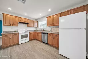 16561 N 157th Ave, Surprise, AZ 85374 - Photo 8