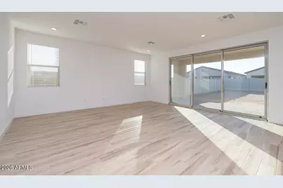 351 E Lindo Lane, San Tan Valley, AZ 85140 - Photo 4