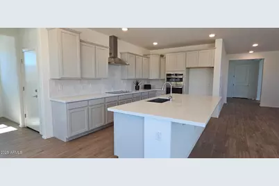 19117 W Missouri Avenue, Litchfield Park, AZ 85340 - Photo 6