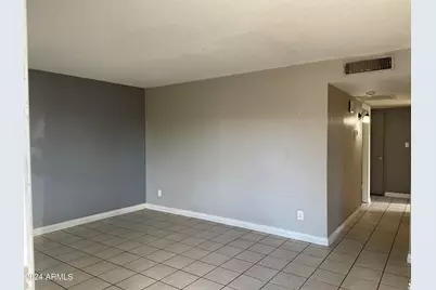 8333 W Roma Avenue, Phoenix, AZ 85037 - Photo 4