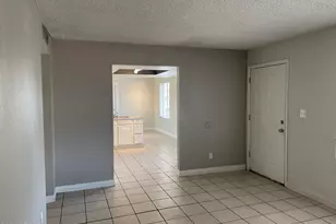 8333 W Roma Ave, Phoenix, AZ 85037 - Photo 6