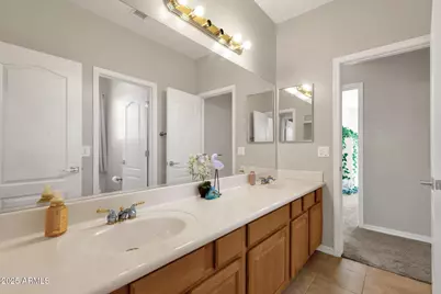 2933 W Owens Way, Anthem, AZ 85086 - Photo 34