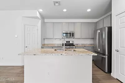 1334 W Sparrow Drive, San Tan Valley, AZ 85140 - Photo 10