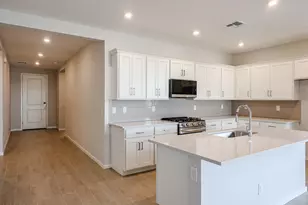 23024 W Potter Dr, Surprise, AZ 85387 - Photo 6