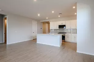 23024 W Potter Dr, Surprise, AZ 85387 - Photo 16