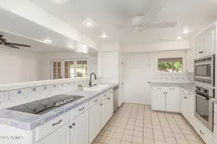 4002 E McDonald Dr, Paradise Valley, AZ 85253 - Photo 12