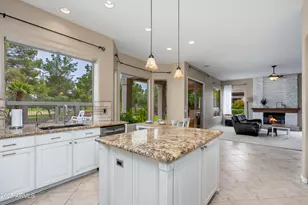 6639 E Gelding Dr, Scottsdale, AZ 85254 - Photo 18