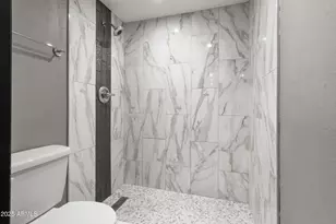 3033 E Devonshire Ave, Phoenix, AZ 85016 - Photo 1