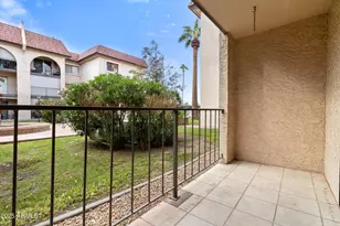 3033 E Devonshire Ave, Phoenix, AZ 85016 - Photo 14