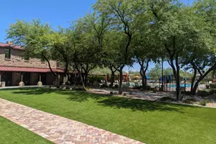 1817 W Horsetail Trail, Phoenix, AZ 85085 - Photo 36