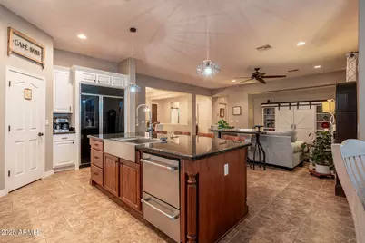 1817 W Horsetail Trail, Phoenix, AZ 85085 - Photo 4