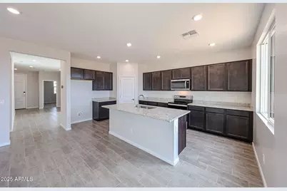 23043 W Potter Drive, Surprise, AZ 85387 - Photo 6