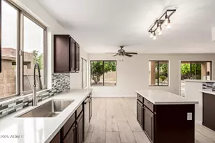 21078 N 74th Ln, Glendale, AZ 85308 - Photo 14