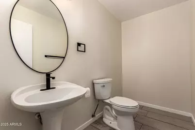 21078 N 74th Lane, Glendale, AZ 85308 - Photo 12