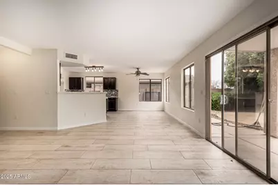 21078 N 74th Lane, Glendale, AZ 85308 - Photo 4