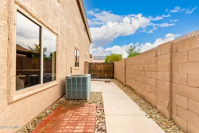 21078 N 74th Lane, Glendale, AZ 85308 - Photo 36