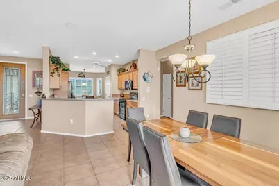 18060 W Tierra Del Sol Drive, Surprise, AZ 85387 - Photo 12