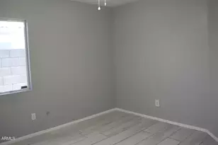15345 W Port Royale Ln, Surprise, AZ 85379 - Photo 12