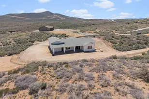 15900 E Lone Fox Trail, Dewey, AZ 86327 - Photo 32