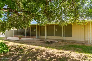 11054 N Coggins Dr, Sun City, AZ 85351 - Photo 26