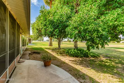 11054 N Coggins Drive, Sun City, AZ 85351 - Photo 24