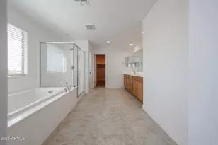 14807 W Cottontail Ln, Surprise, AZ 85387 - Photo 12