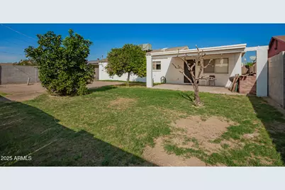 5541 W Windsor Avenue, Phoenix, AZ 85035 - Photo 22