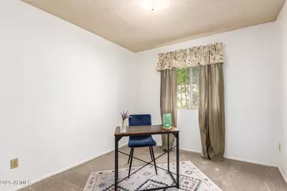 5541 W Windsor Avenue, Phoenix, AZ 85035 - Photo 18